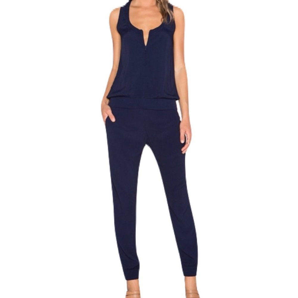 NWT Monrow Deep Navy Womens Small Zip Front Crepw Sleeveless V-Neck Jumpsuit